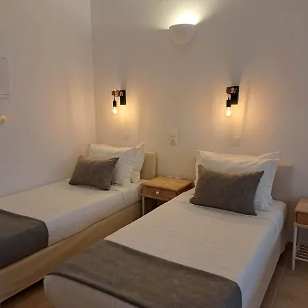Amerisa & 3* Fira (Santorini)