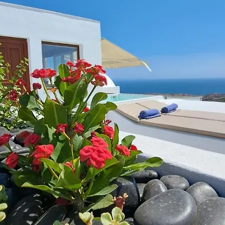 Amerisa & Hotel Fira (Santorini)